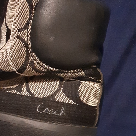 High top - Picture 2 of 4